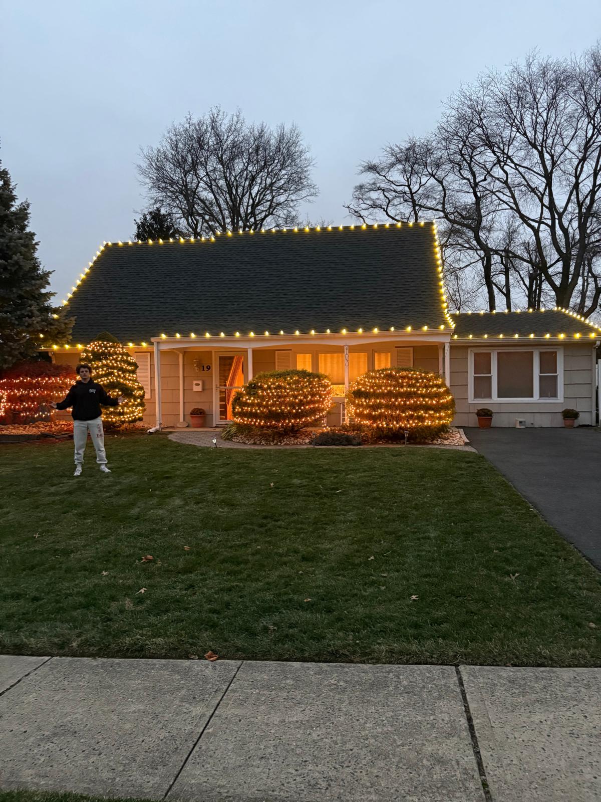 Jersey Boys Christmas lighting installation 1