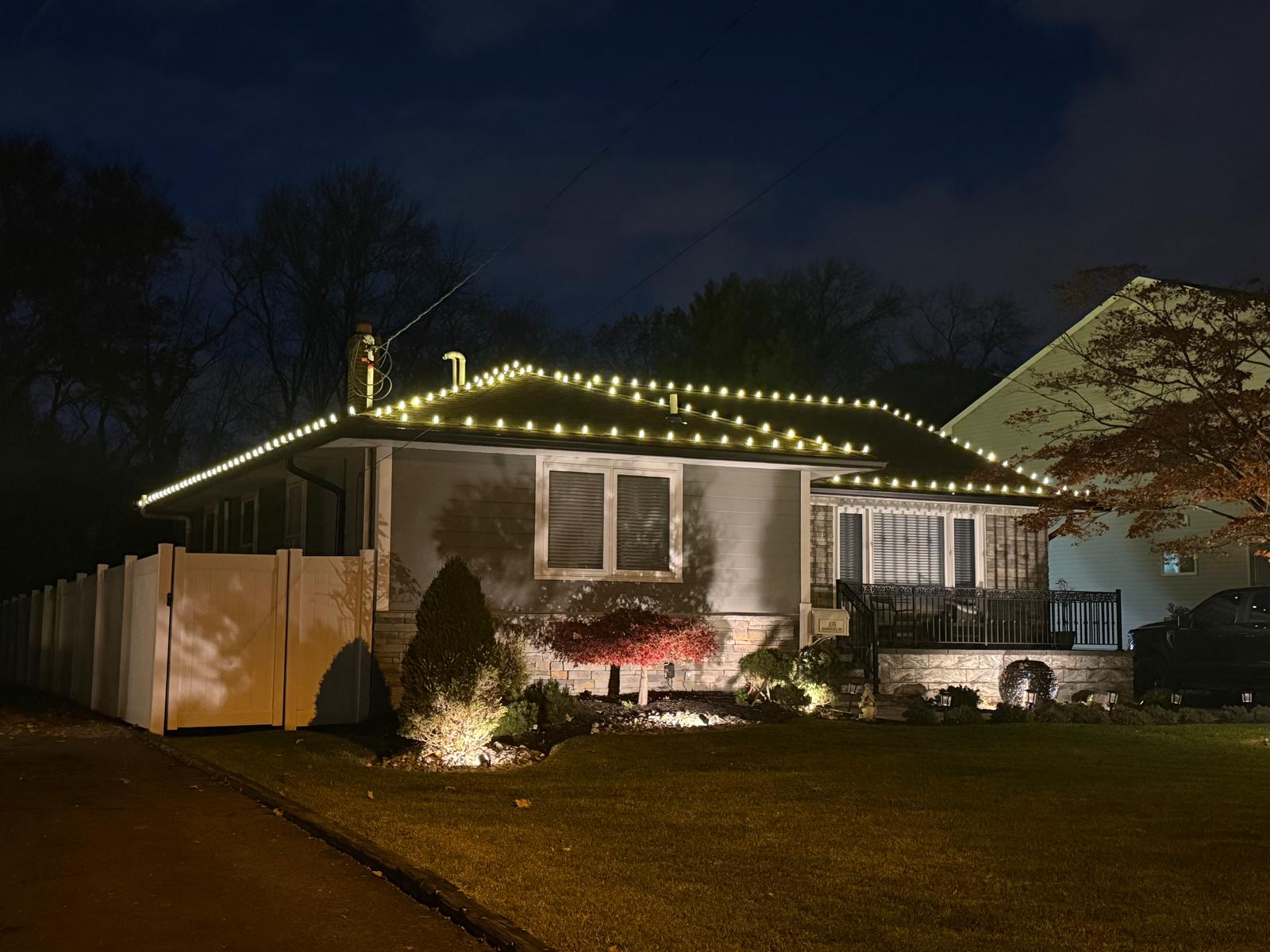 Jersey Boys Christmas lighting installation 4